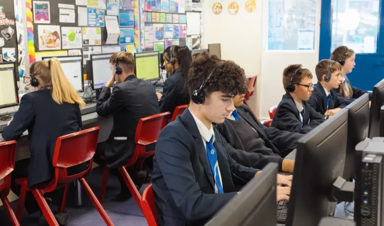Classroom using MyTutor lesson space